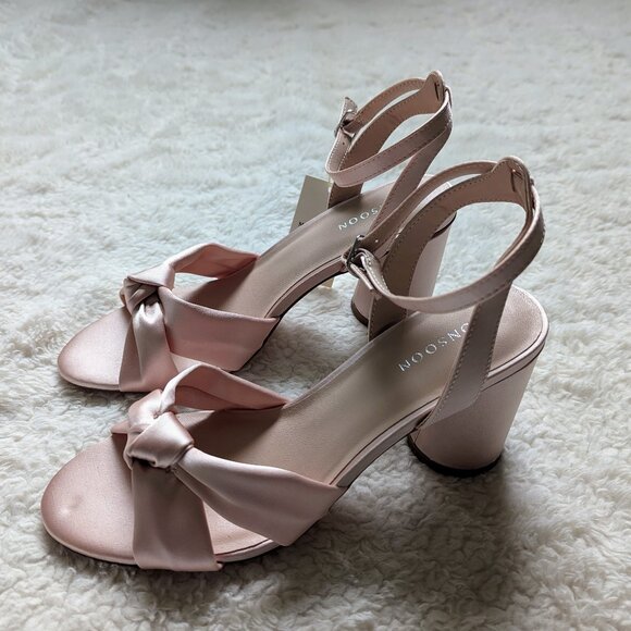 Nude/light pink heeled sandals - Picture 1 of 3